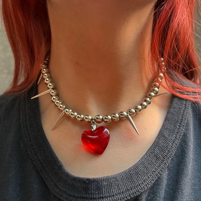 Collar puas corazon rojo