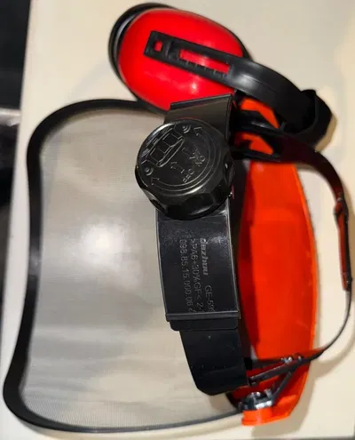 Protector Facial Rejilla + Protector Auditivo Auricular Naranja