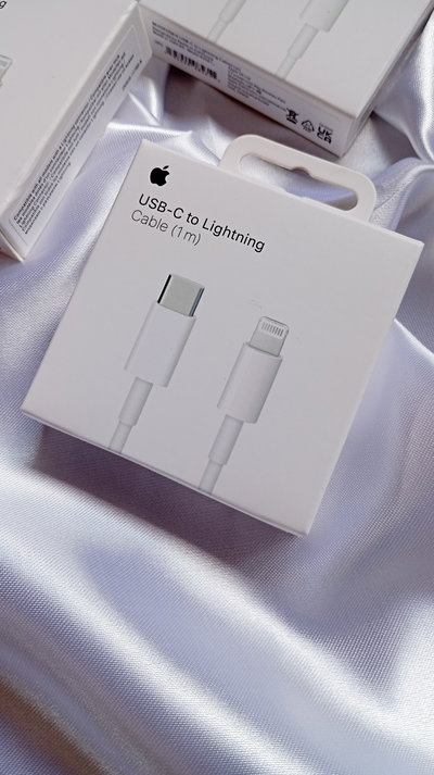 Cable C - Lighthing 