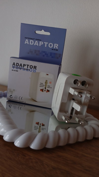 Adaptador Universal Viajero 
