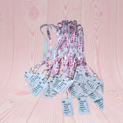 Credencial + cinta colgante