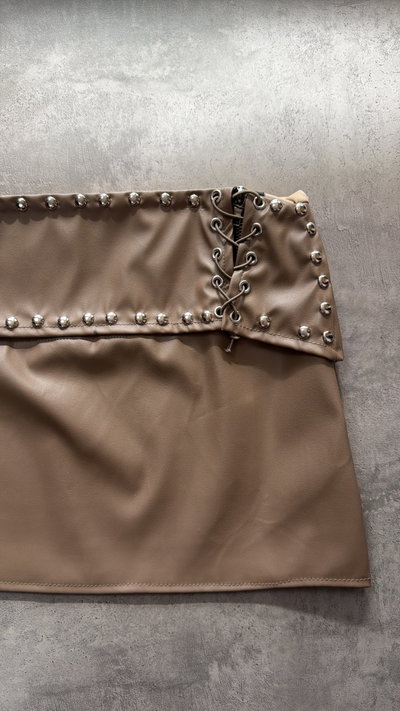 Pollera con tachas 