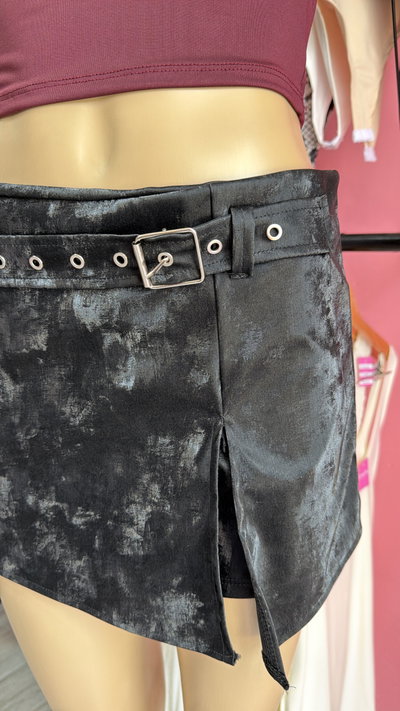 Short pollera estilo gamuza 