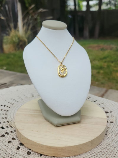 Collar Rosa Rectangulo