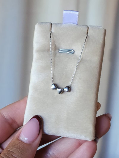 Collar Tres Corazones