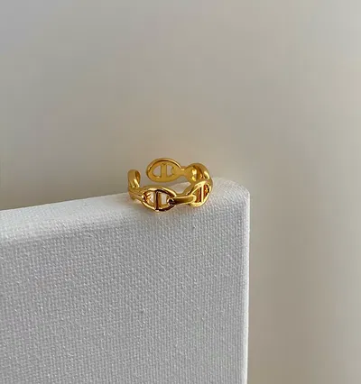 ANILLO GUCCI REGULABLE DORADO