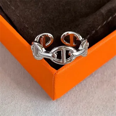 ANILLO GUCCI REGULABLE PLATEADO