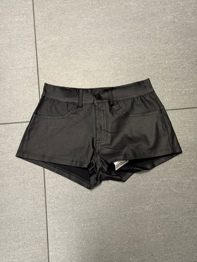 Short engomado 