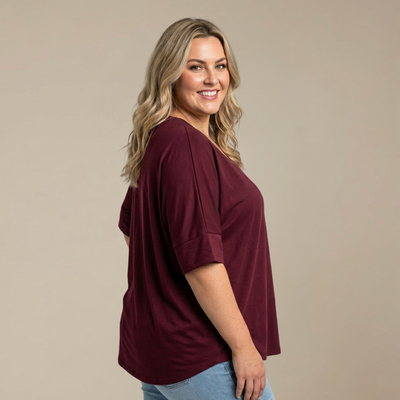 REMERA VANE CUELLO V