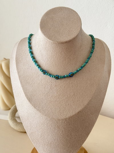 COLLAR