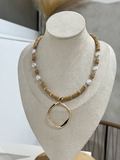 COLLAR
