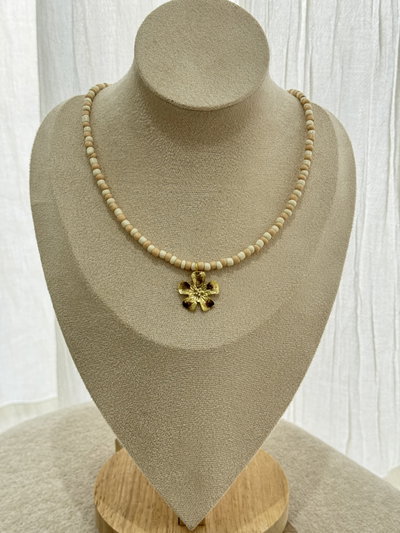 COLLAR