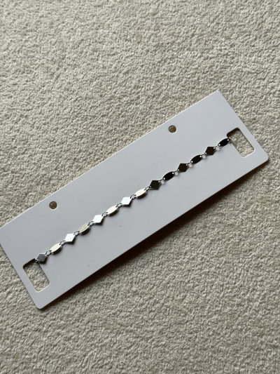 CHOKER