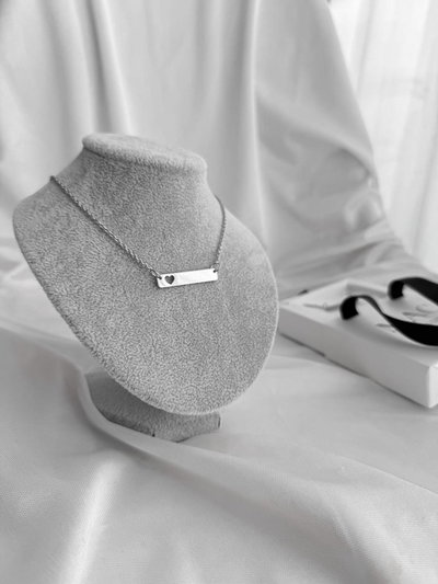 Collar barra con corazon premium importado