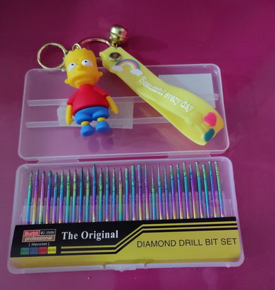 Set de brocas , fresas , flama  ,tornasol para tornos 30 unidades