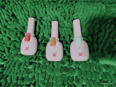 Navi colores nude
