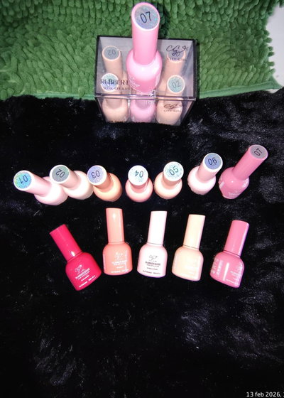 Base Rubber uv City girl