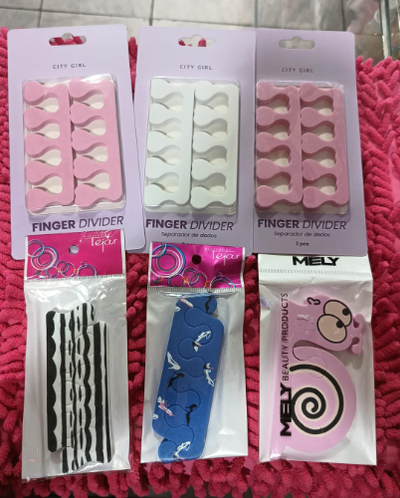 Separador de dedos para esmaltar