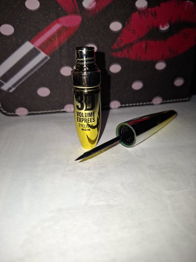 Delineador liquido 3D FOF