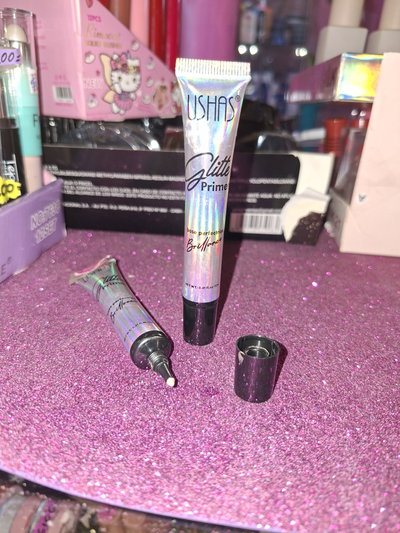 Primer con glitter ushas 
