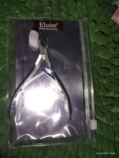 Alicate corta cutículas Eloise