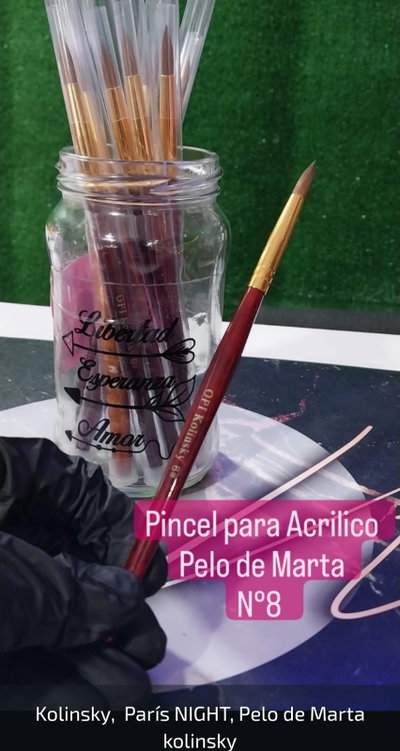 Pincel para acrílico pelo de Marta n°8