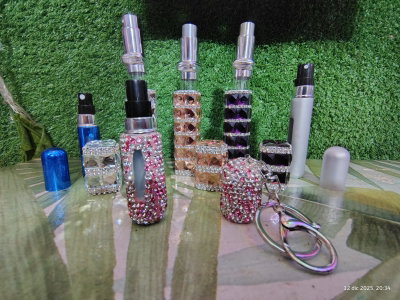 Perfumeros recargables de viaje