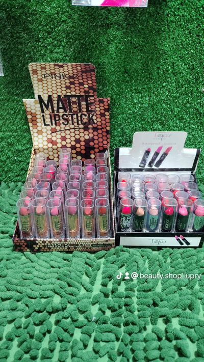 Labial en barra matte lipstick 