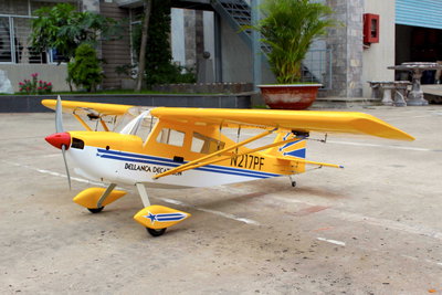 Decathlon 15cc SEA 86Y – Avión RC 1.80m