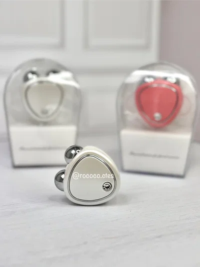 Masajeador facial con vibración