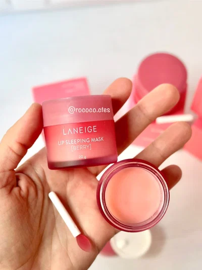 Bálsamo / mascarilla reparadora labial con aplicador Laneige