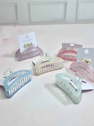 Broche medialuna colores pasteles