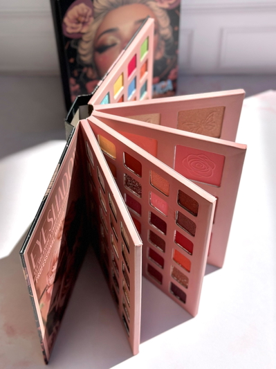Book multiusos (sombras, rubores, iluminadores y contornos) - TEI