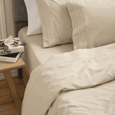 Juego de Sábanas lisas con embozo. Linea Oxford Platinum 700 HQ. 