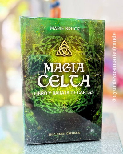 Magia celta. Guia para utilizar tu baraja. Ediciones Obelisco
