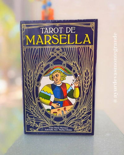 Kit tarot de marsella. Incluye manual y cartas