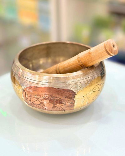 Cuenco 7 metales. 15 cm de diametro. Importado de India.