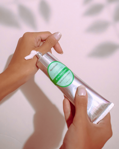 Unguento de tea tree y neem.
