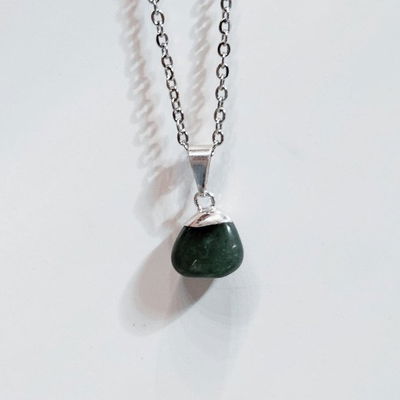 Collar cuarzo verde rolado