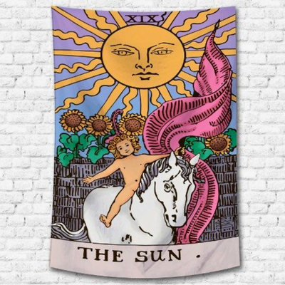 Tapiz el sol. The sun