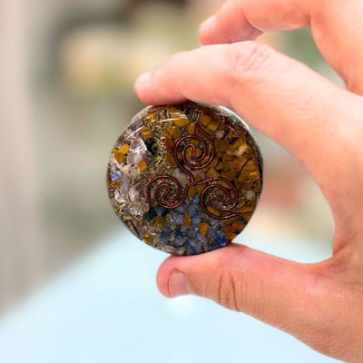 Mini orgón redondo y plano de escritorio