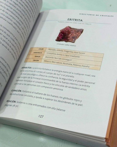 La biblia de los cristales volumen 2. Judy Hall. Ed Gaia