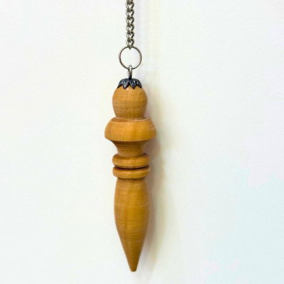 Pendulo de madera Karnak