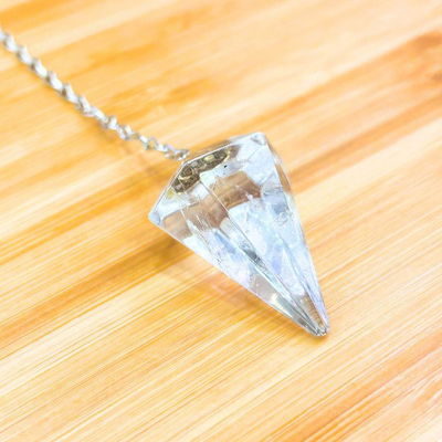 Péndulo de cuarzo cristal