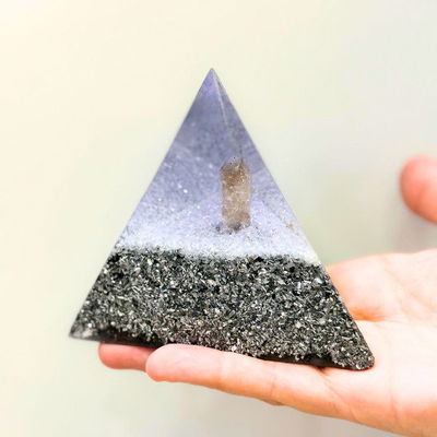 Orgón piramide 3 lados grande