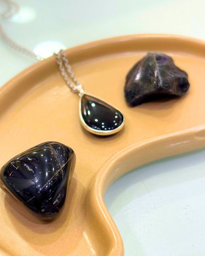 Amuleto Gota Obsidiana