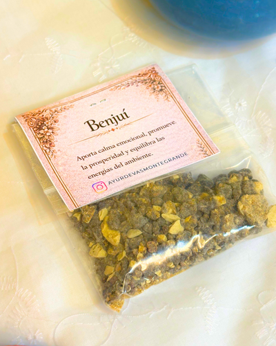 Resina de Benjui. Purificar, y armonizar.