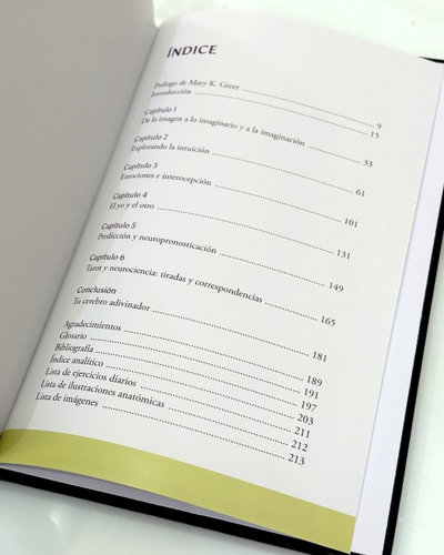 Tarot y neurociencia. Siddharth Ramakrishnan. Ediciones Obelisco