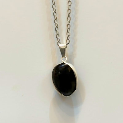 Collar de Obsidiana negra natural Mini Medallón | Piedra de Protección
