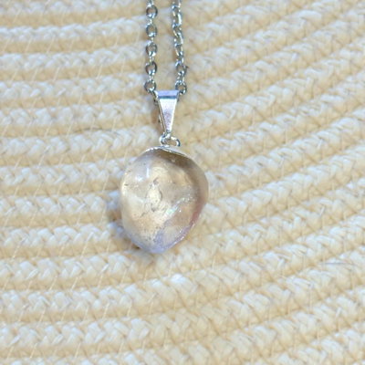 Collar de Cuarzo Cristal natural rolado